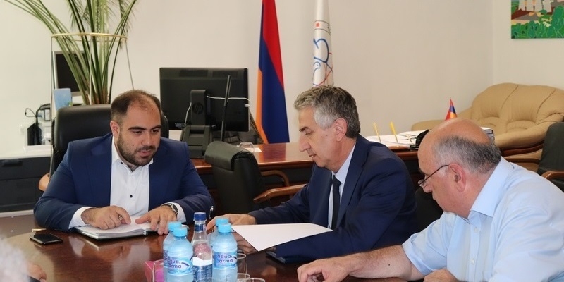 Визит на Армянскую АЭС заместителя министра территориального управления и инфраструктур РА Акоба Варданяна