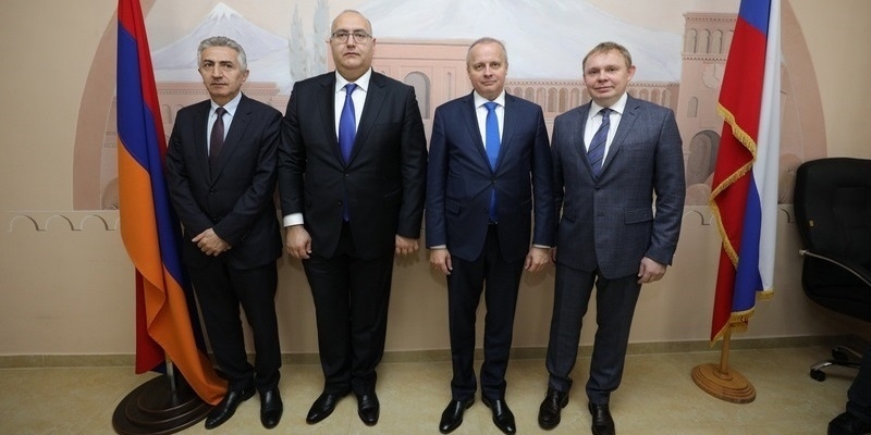 Исполняющий обязанности Министра Гарегин Баграмян и Посол РФ в РА Сергей Копыркин посетили АЭС