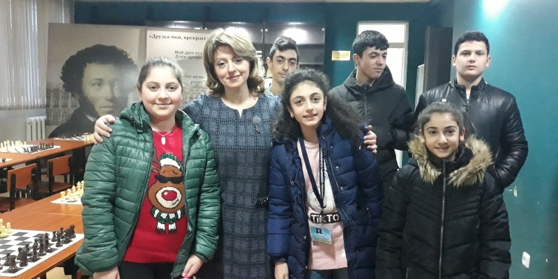 Дети сотрудников ЗАО “ААЭК” посетили концерт «Где водятся волшебники?»