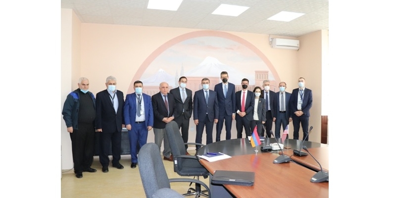 ВИЗИТ ЗАМЕСТИТЕЛЯ ПОСЛА США В РА НА АРМЯНСКУЮ АЭС